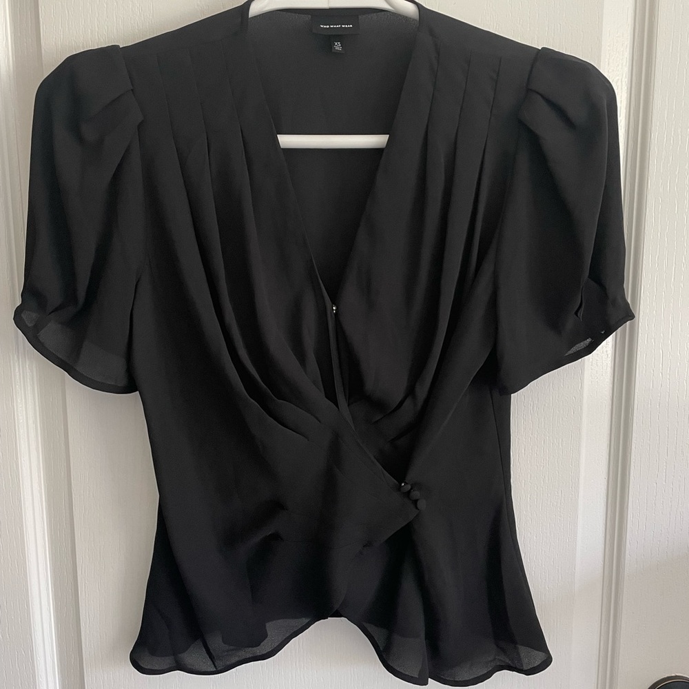 NWOT Who What Wear Blouse